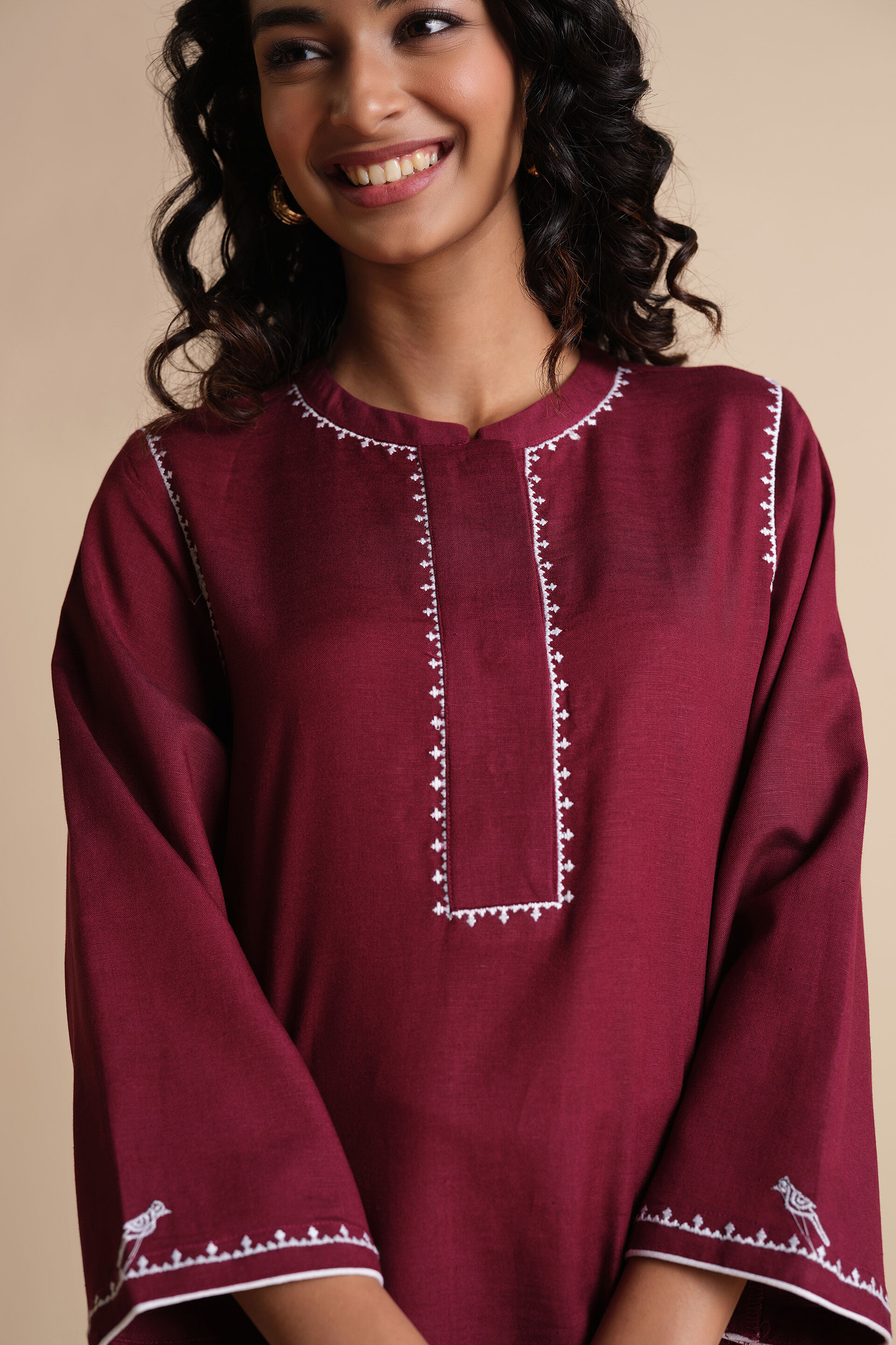 Rohais Tunic, Wine, image 3